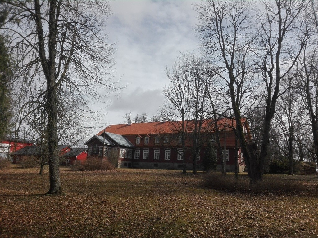 Main building of Särevere Manor
