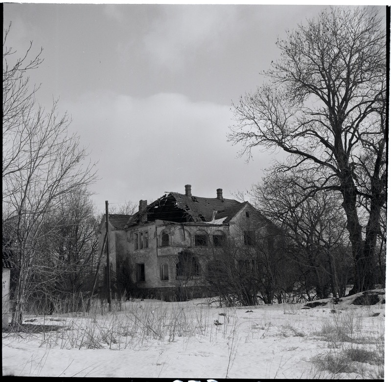 Kasti mõisa peahoone.