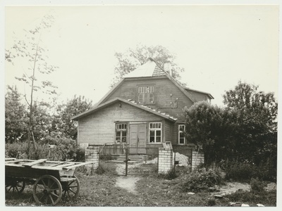 foto, Viljandimaa, endine Väike-Kõpu kool, 1977, foto L. Vellema  duplicate photo