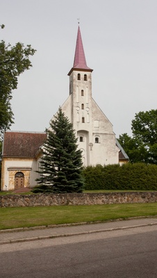 Põlva Maarja kirik, vaade läänest rephoto