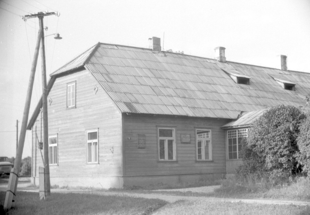 A. Rulli, K. Karule and J. Depmani, former school building in Viljandi county Tarvastu Mustla