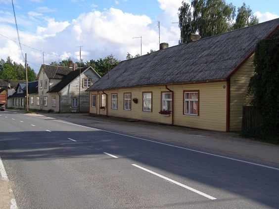Mustla midway street and marketplace Viljandi county Tarvastu vald Posti tn.