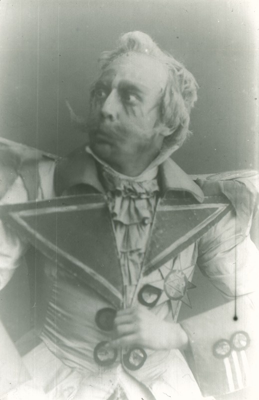 Reprofoto. "Tontide sonaat" (A. Strindberg). Draamastuudio 1923. Ooberst - Johannes Kaljola.