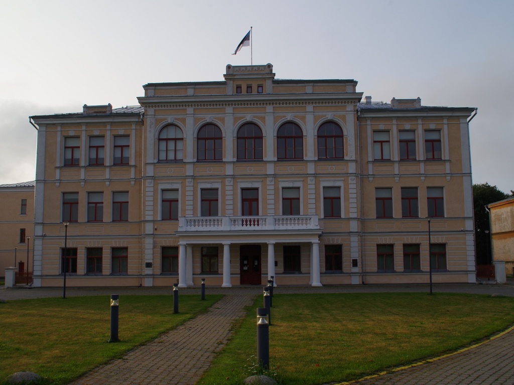 Rakvere grammar school in Rakvere, Estonia - Rakvere Ametikool (vocational school) in Rakvere, Estonia rephoto