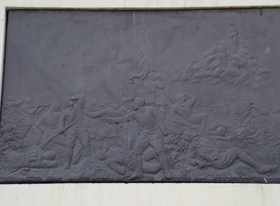 Bareljeef Rakvere Vabadussõjas langenute mälestussambal, (skulptor A. Adamson). rephoto