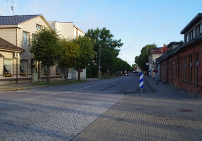 Rakvere laat Laial tänaval. rephoto