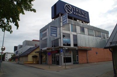 Rakvere Kaubamaja. Arhitektid Urmas Muru ja Peeter Pere rephoto