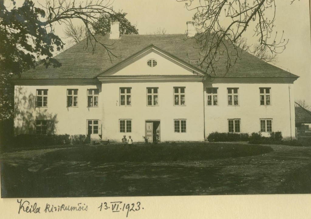 Main building of Keila Pastorage