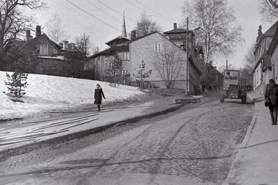 Avarii. Auto sõitis Komsomoli alajaama.  similar photo