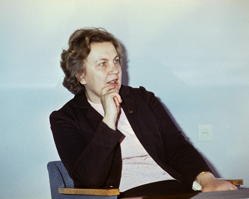 EKP Tartu Rajoonikomitee sekretär rajooni naistenõukogu esinaine Endla Roo.