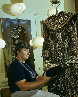 RAT Estonia kostüümide ala juhataja Leida Tollo.  similar photo