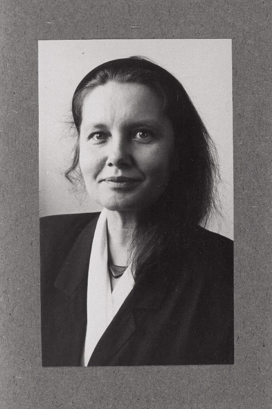 Ajakirja “Eesti Naine” toimetaja Ljudmilla Mägi.