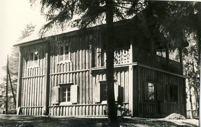 Sagadi mõisa suvila Altjal  similar photo
