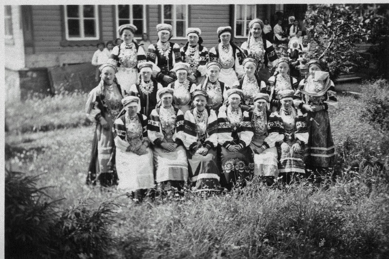 Toiduvalmistamise kursustest osavõtjad Obinitsas.