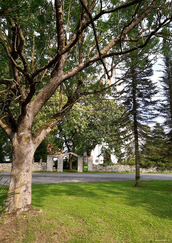 Jõelähtme Church, view from the west. rephoto