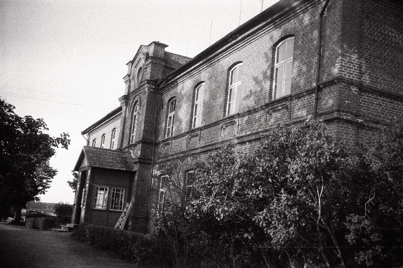 Endine Rõuge kihelkonnakool.