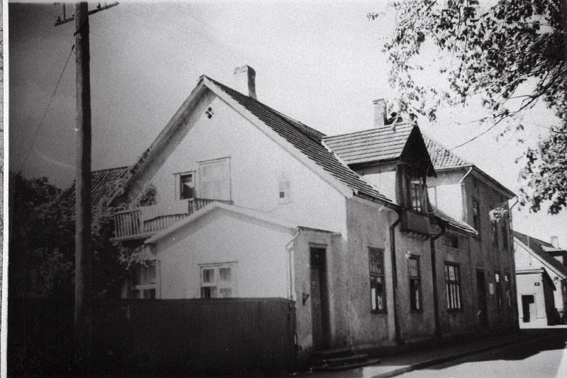 Maja Viljandis, kus on asunud ajaleht "Sakala" toimetus.