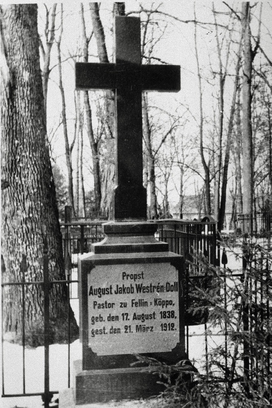 Praost August Jakob Westren-Dolli hauarist Viljandi kalmistul.