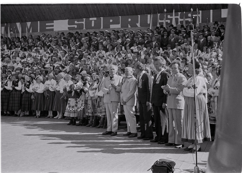 Põhja-Eesti segakooride laulupäev Rakveres