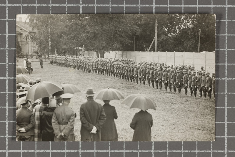 Langenud kadettide mälestussamba avamine Tondil 1924