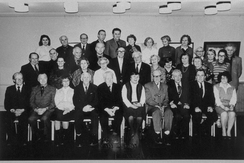 Tallinna Linnamuuseumi kodu-uurimise ringi üldkoosolekust osavõtjad.