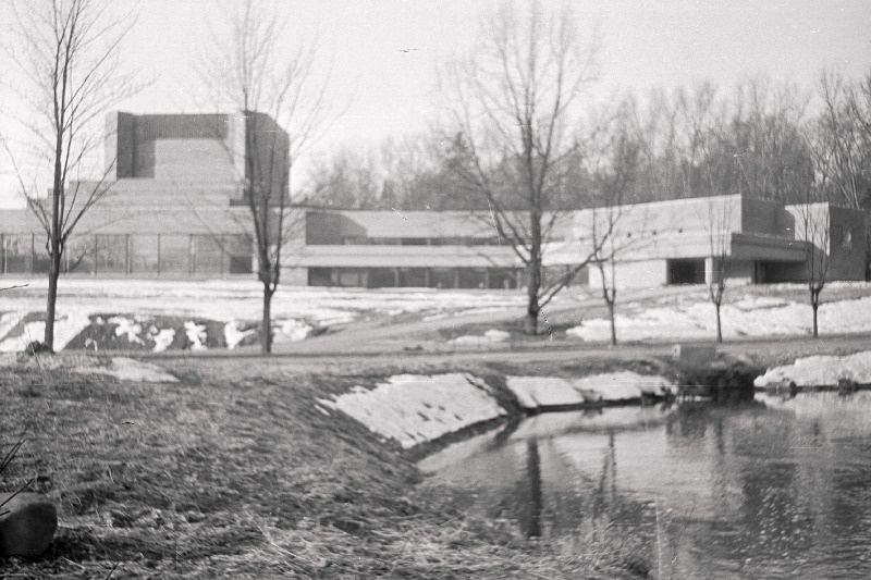 Viljandi Draamateater Ugala.
