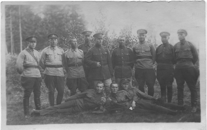 Grupp sõjaväelasi  septembris 1926