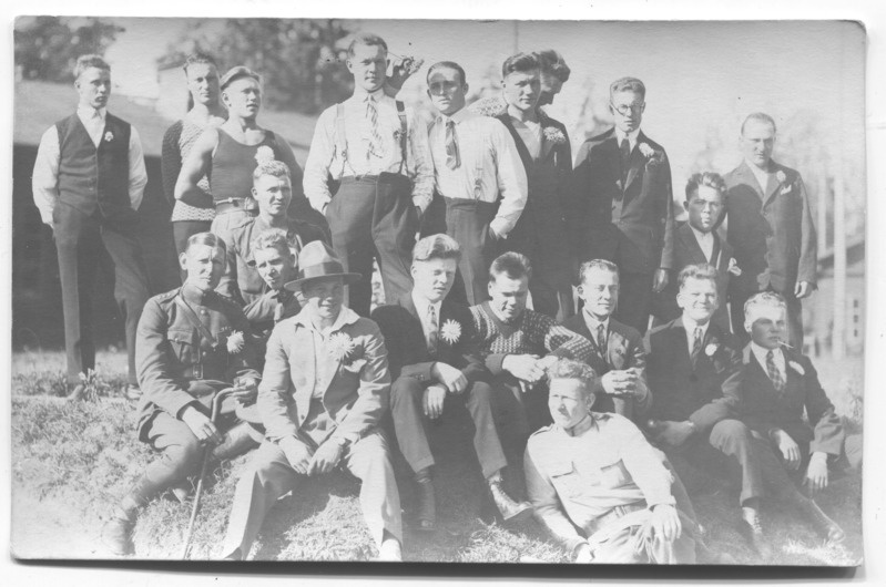 Naissaarel teeninud sõjaväelased lahkumas saarelt 1929. aastal.