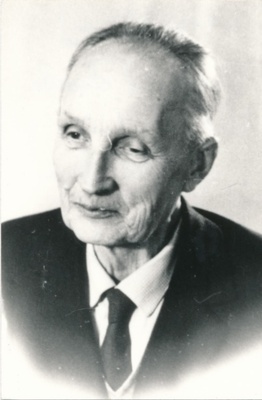 Aleksander Loorits, Holstre ajaloo uurija; 1975, fotokoopia, Viljandi Muuseum VM VMF 334:111 F  duplicate photo