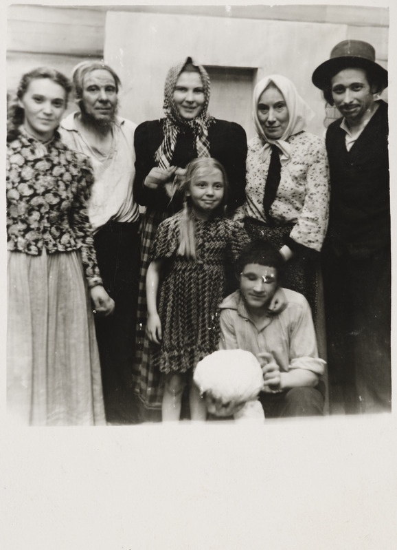 Tallinna vagunijaoskond: ratsionaliseerijate õhtu etenduse "Kapsapea" osatäitjad, 1. veebruar 1958.