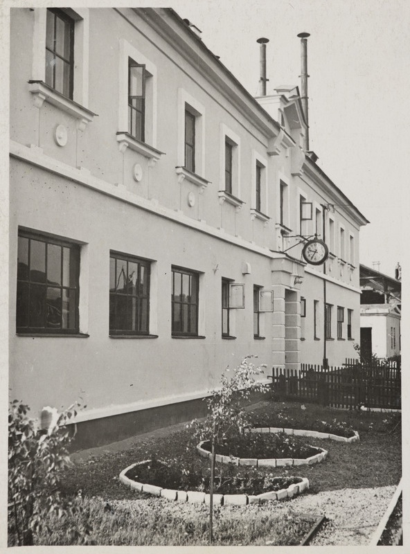 Tallinna vagunijaoskond: reisirongide tehnojärelevaatuse punkti hoone, 1950. aastad.