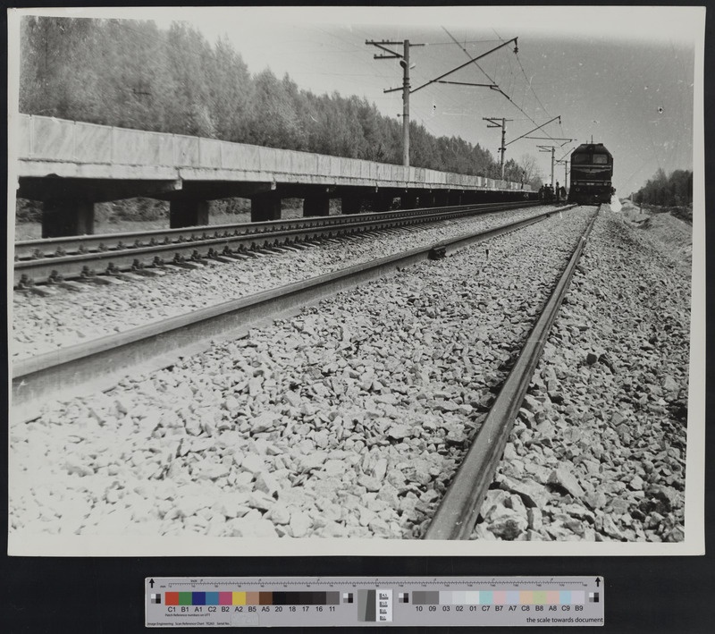 Teise tee ehitus Lagedi-Aruküla raudteelõigul Kulli peatuskoha juures, 1985.