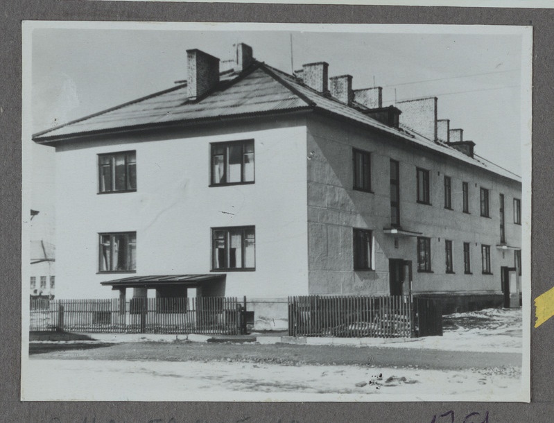 Eesti raudtee: majanduslikul teel Tartus ehitatud teejaoskonna elu- ja kontoriruumidega hooned, 1950. aastad