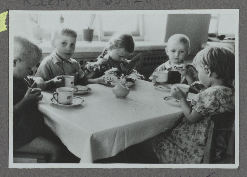 Eesti raudtee: söögipaus raudtee lasteaias, 1950. aastad