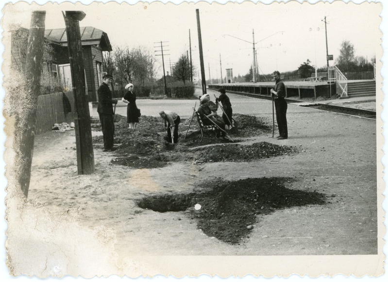 Hoogtöö Saue jaamas, taamal kõrge perroon, 1960. aastad