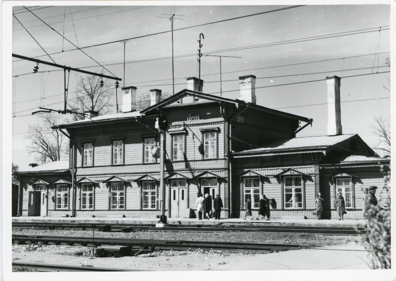 Vaade Keila jaamahoonele, 1975.