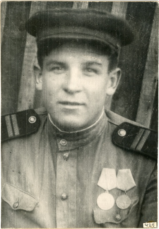 Vassili Krikun, 1940. aastad, portreefoto