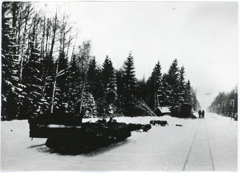 Avarii kitsarööpmelise Ainaži-Pärnu segarongiga Riiselja jaamas: vaade sündmuskohale, jaanuar 1968