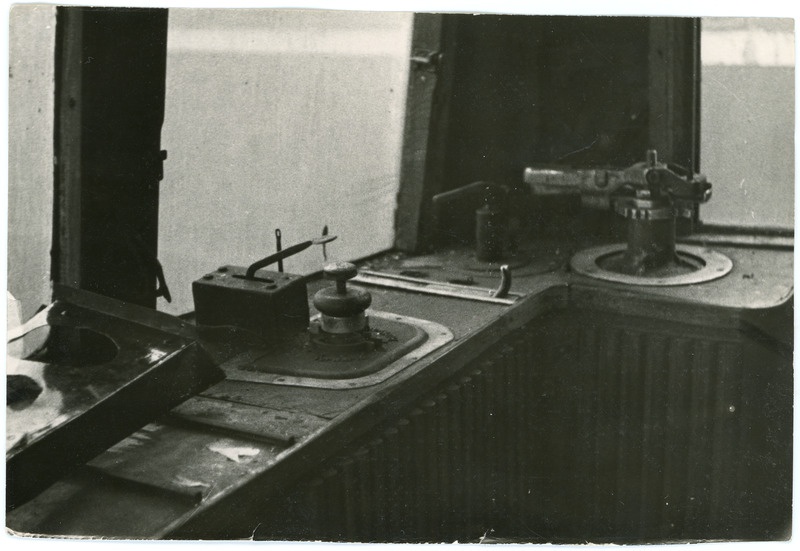 Mahakantud ja Valgas seisva elektrirongi EM167 juhikabiin, ca 1961