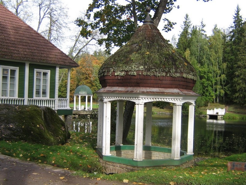 Palmse Manor source pavilion