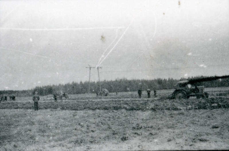 Kohtla-Järve põllumajanduslikud võistlused Iisakus 22.05.1985