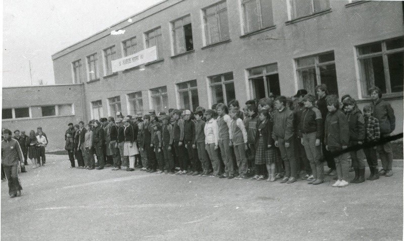 Kohtla-Järve põllumajanduslikud võistlused Iisakus 22.05.1985