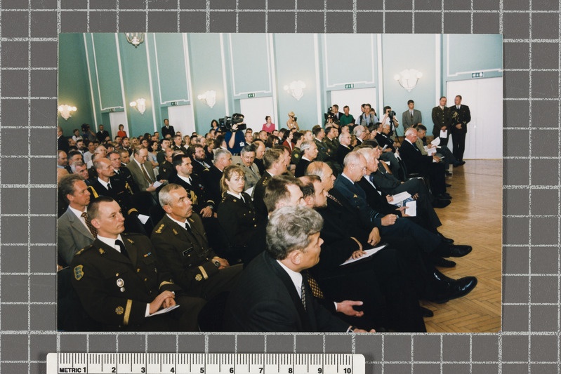 Balti Kaitsekolledži lõpetamine I 22.06.2000?)