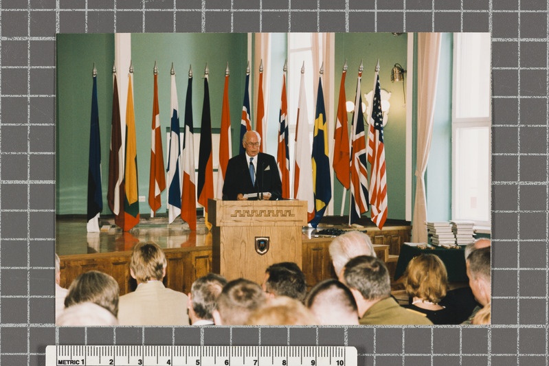 Balti Kaitsekolledži lõpetamine I 22.06.2000?)