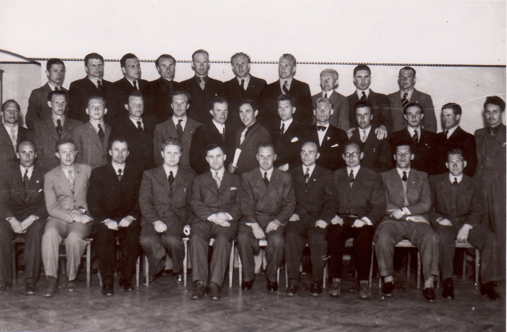 Kergejõustikutreenerite seminarist osavõtjad u 1938-1939