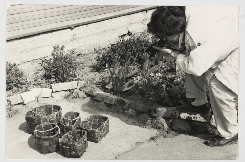 Korvid Mäkinenide talus. Pildistab soome etnograaf Aira Kuronen.