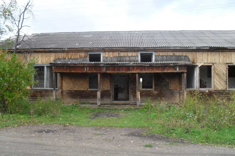 Vambola koolimaja(?). Tomski oblasti Zõrjanski rajooni eesti asundus Vambola