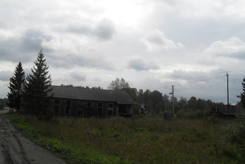 Mahajäetud hoone Vambola külas. Tomski oblasti Zõrjanski rajooni eesti asundus Vambola