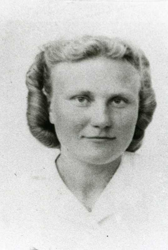 Metsküla inimesi, Ella Voormantsik - Jõe