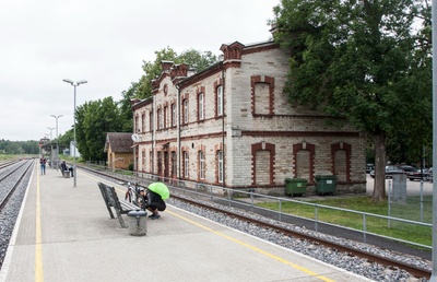 Tallinn-Väike jaamahoone rephoto